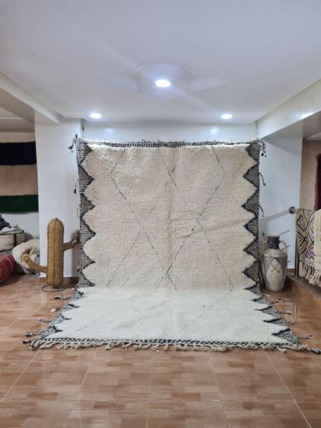 White Jubair Marokkaans handgemaakt tapijt